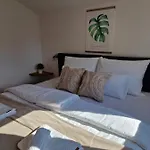 Apartment Breeza Living