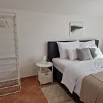 Apartment Breeza Living