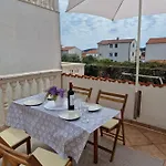 Breeza Living Apartment *